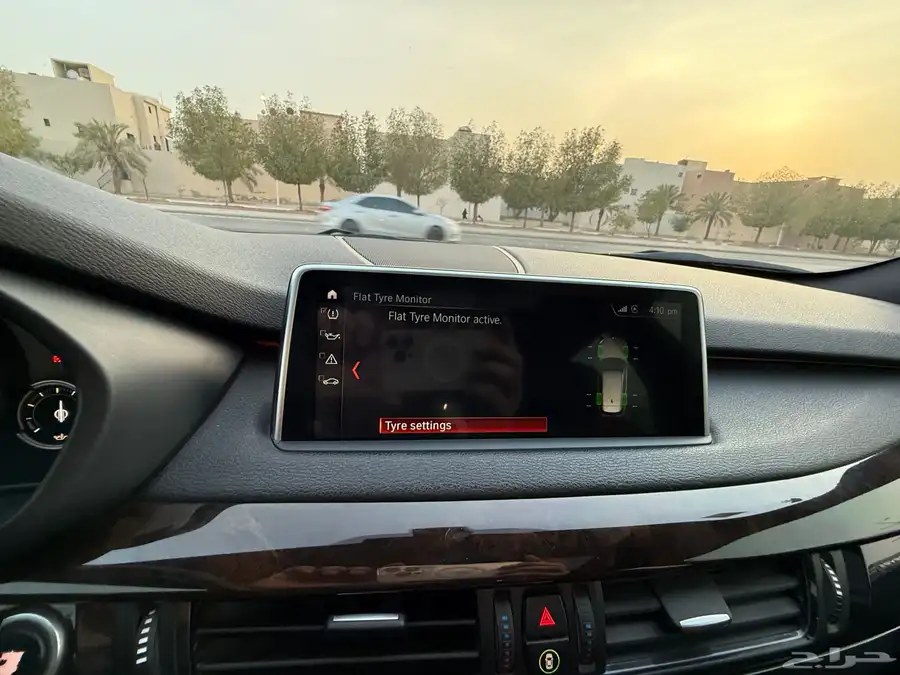سيارة BMW X5 28