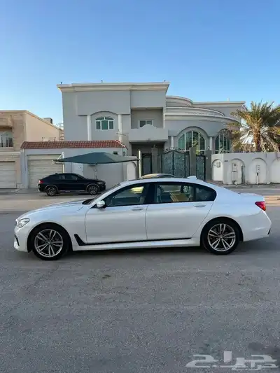 بي ام دبليو 740 كات M دايموند 10