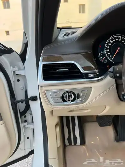 بي ام دبليو 740 كات M دايموند 28