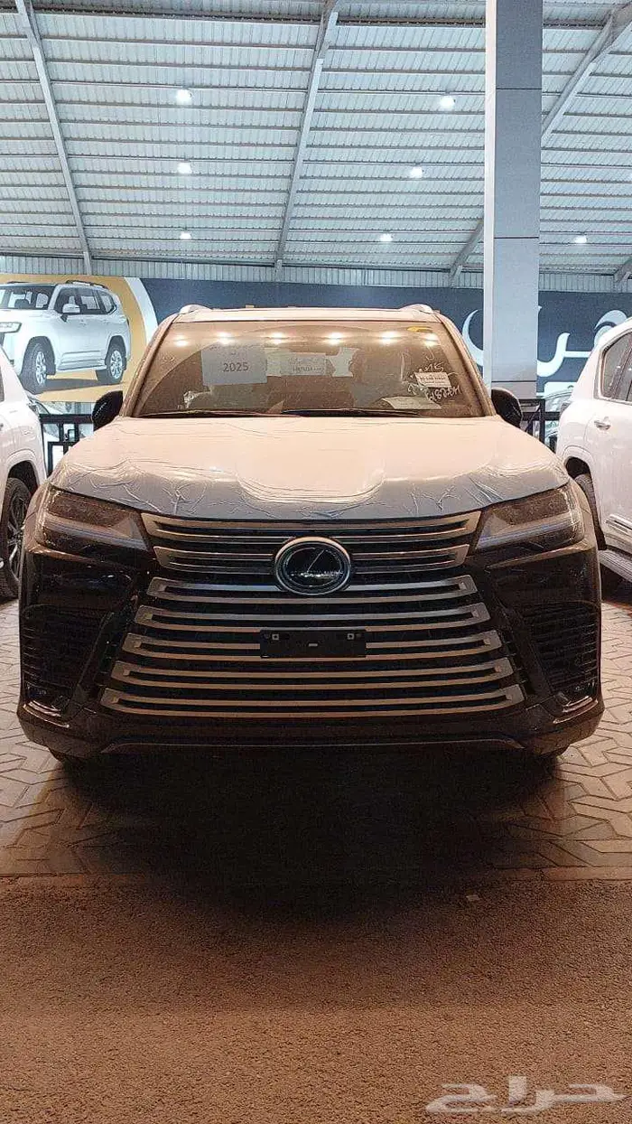 لكزس LX600 BB 2025 سعودي داخلي جملي 13