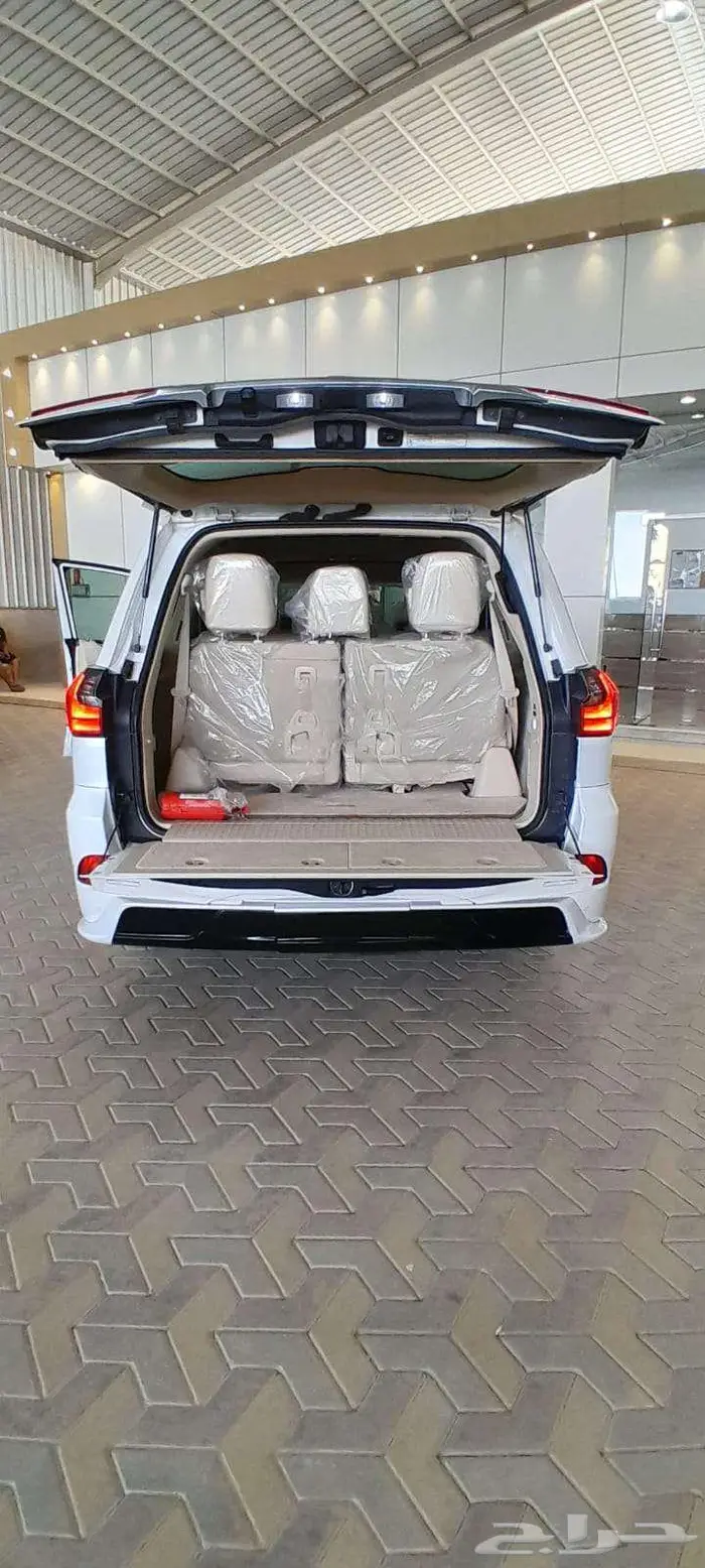 لكزس LX570 - فل كامل سعودي 10