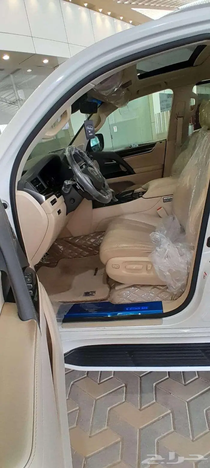 لكزس LX570 - فل كامل سعودي 8