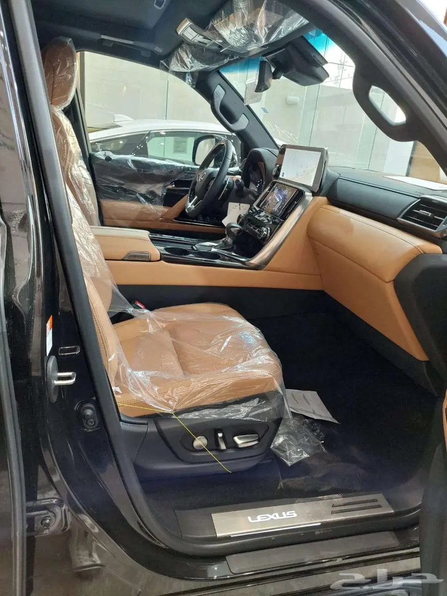 لكزس LX 600 BB سعودي بطاقة جمركية 563.000 شامل الضريبة 2024 7