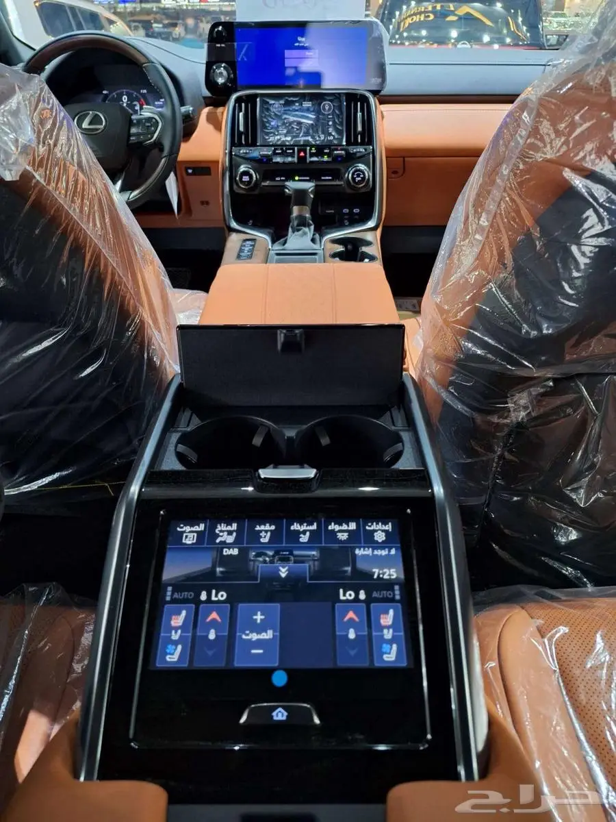 لكزس LX600 VIP 2025 كاش - أقساط 13