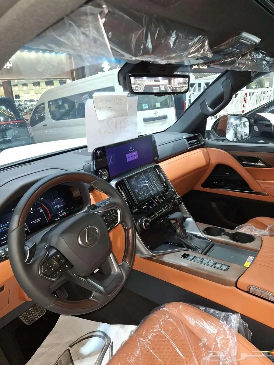 لكزس LX600 VIP 2025 كاش - أقساط 9