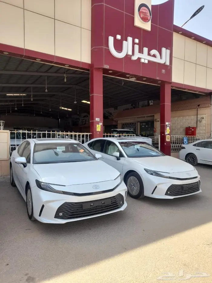 كامري E-PLUS هايبرد فتحة سقف 2025 0