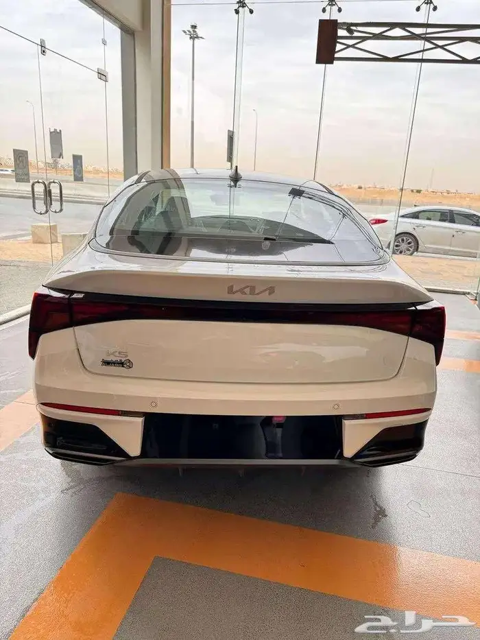 مفتاح شاشة K5 - 2.5L GL Fleet 2025 2