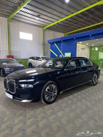 735i بي ام دبليو 2024 2