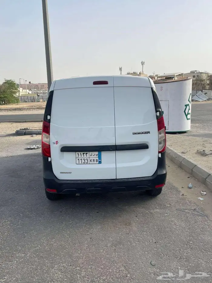 مغسلة سيارات متنقلة بمعدات جديدة 1