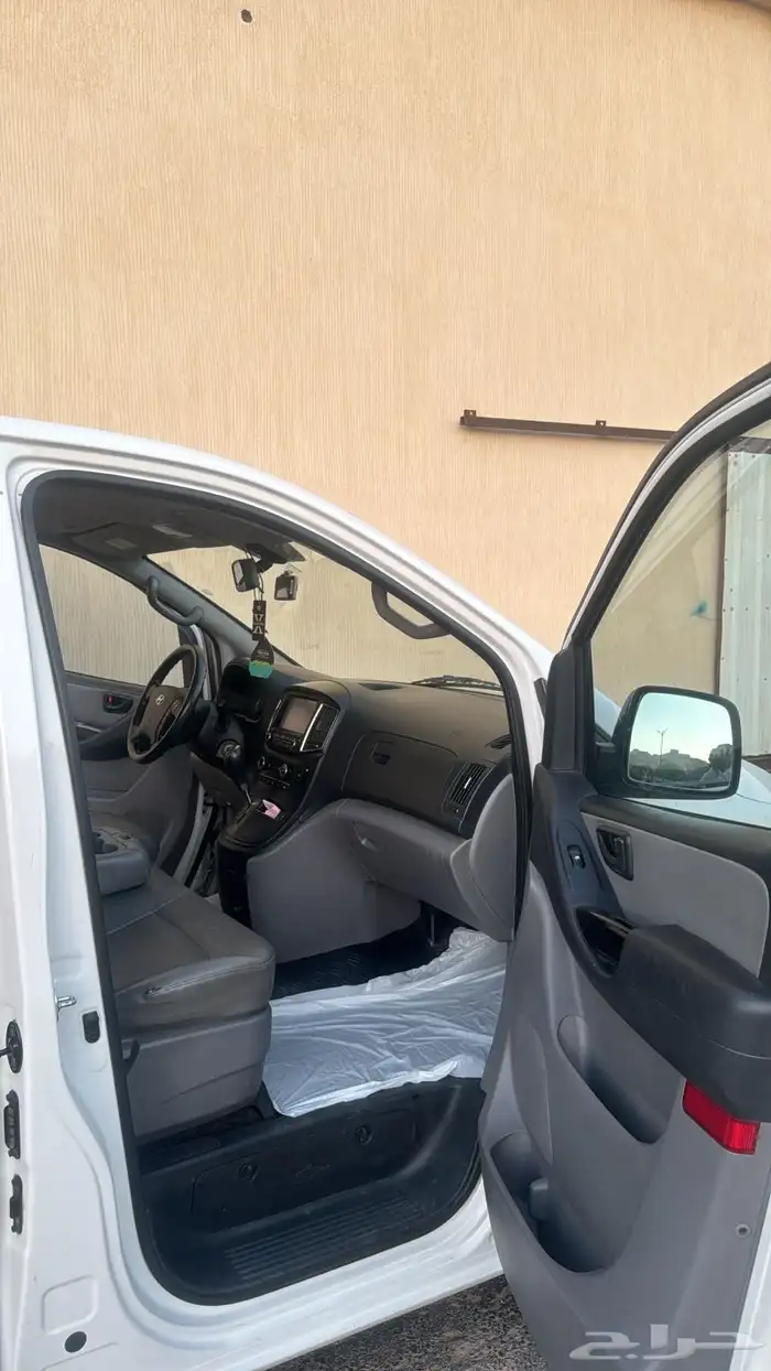 فان باص هونداي ديزل للبيع 1