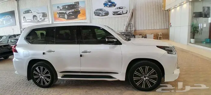 لكزس LX570 - فل كامل سعودي 1