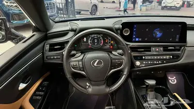 2023 لكزس إي 350 LEXUS ES 12