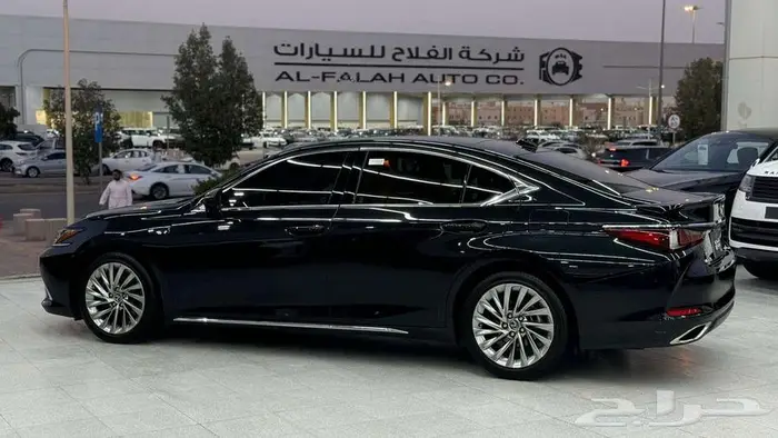 2023 لكزس إي 350 LEXUS ES 4