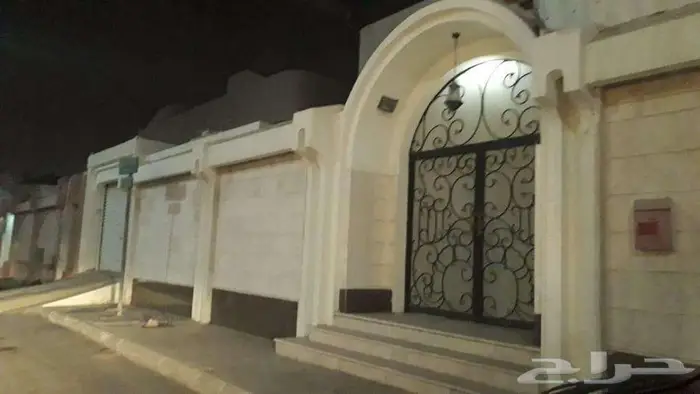 فيلا كبيرة للإيجار السنوي 2
