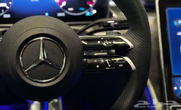 مرسيدس C300 AMG - 4MATIC موديل 2023 كاش او تمويل 16
