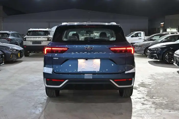 فورد تيريتوري ترند 2025 نص فل سعودي 7