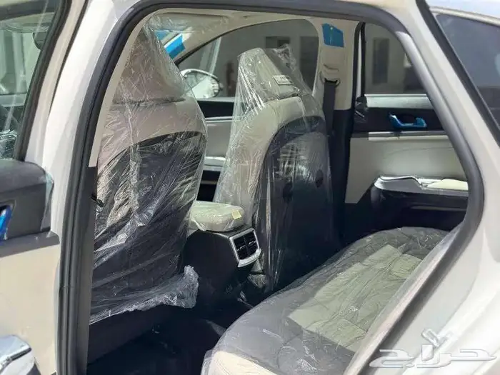 كيا K5 2025 ستاندر مطور مع فتحة سقف بالنقد والتقسيط 5