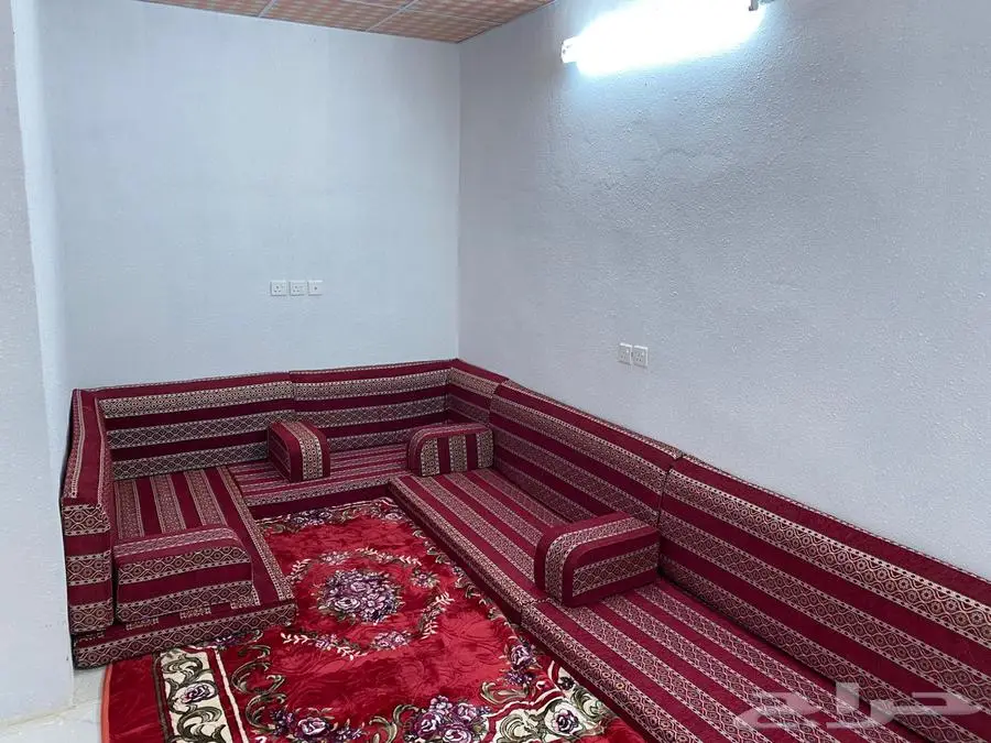شقق عزاب 0