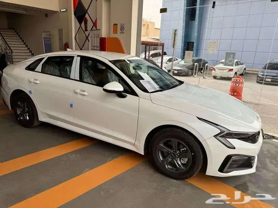 مفتاح شاشة K5 - 2.5L GL Fleet 2025 0