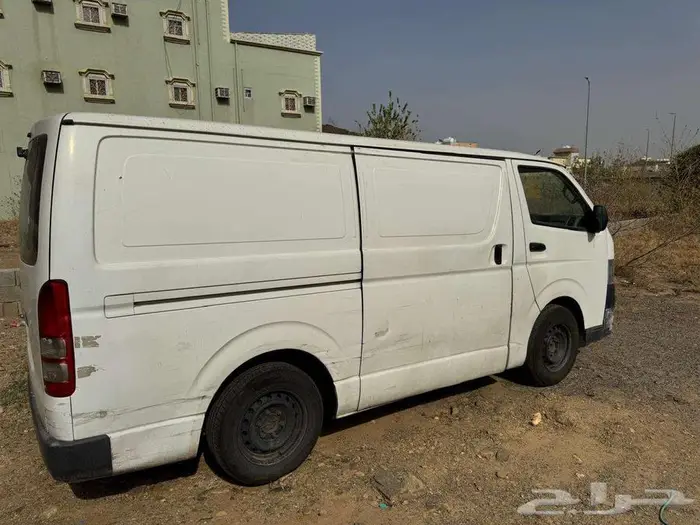 باص فان بضاعه هايس تويوتا ديزل للايجار الشهري 2