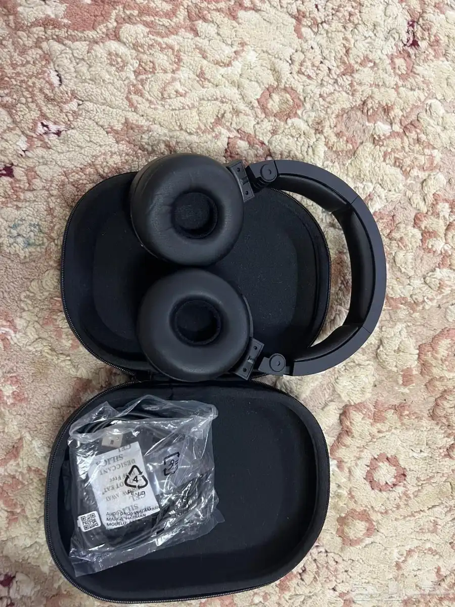سماعه jBL 4