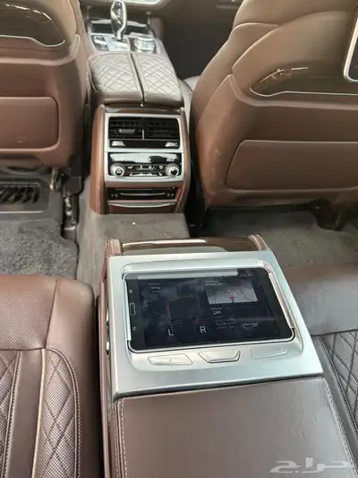 بي ام دبليو 740 2020 6