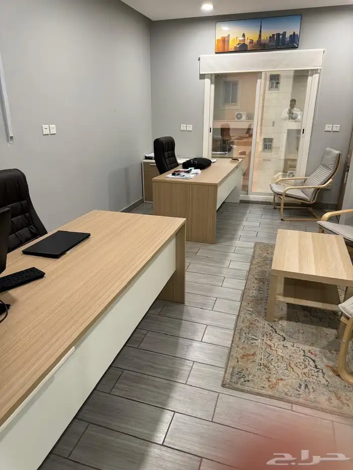 مكاتب ادارية راقية وجديدة للايجار 5