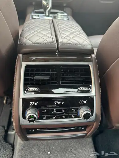 بي ام دبليو 740 2020 10