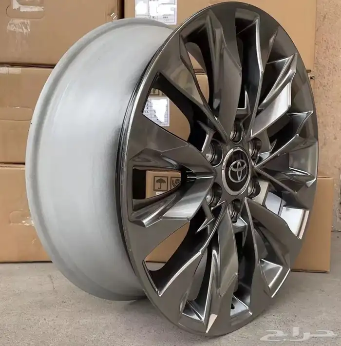 للبيع جنوط وكفرات لاندكروزر 2022 فل كامل 1