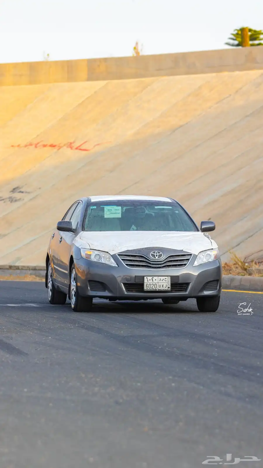 عدسه كانون 70-200 8