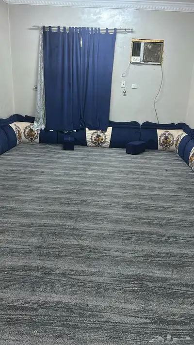 السلام عليكم اعرض لكم مقلط مساحه4X7 فيه كسره واحده فقط 3