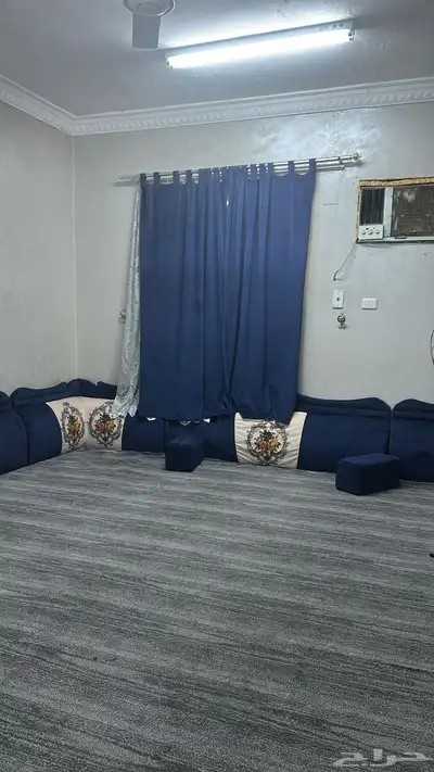 السلام عليكم اعرض لكم مقلط مساحه4X7 فيه كسره واحده فقط 2