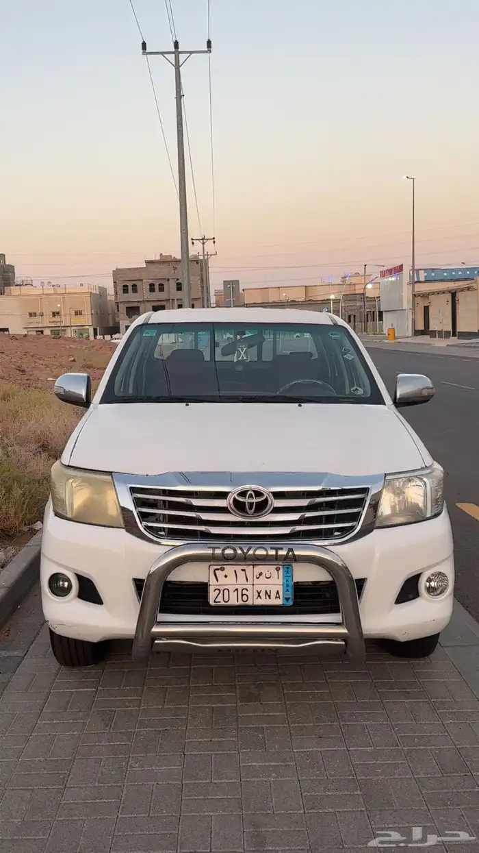 هايلكس 2013 بدون دبل 1