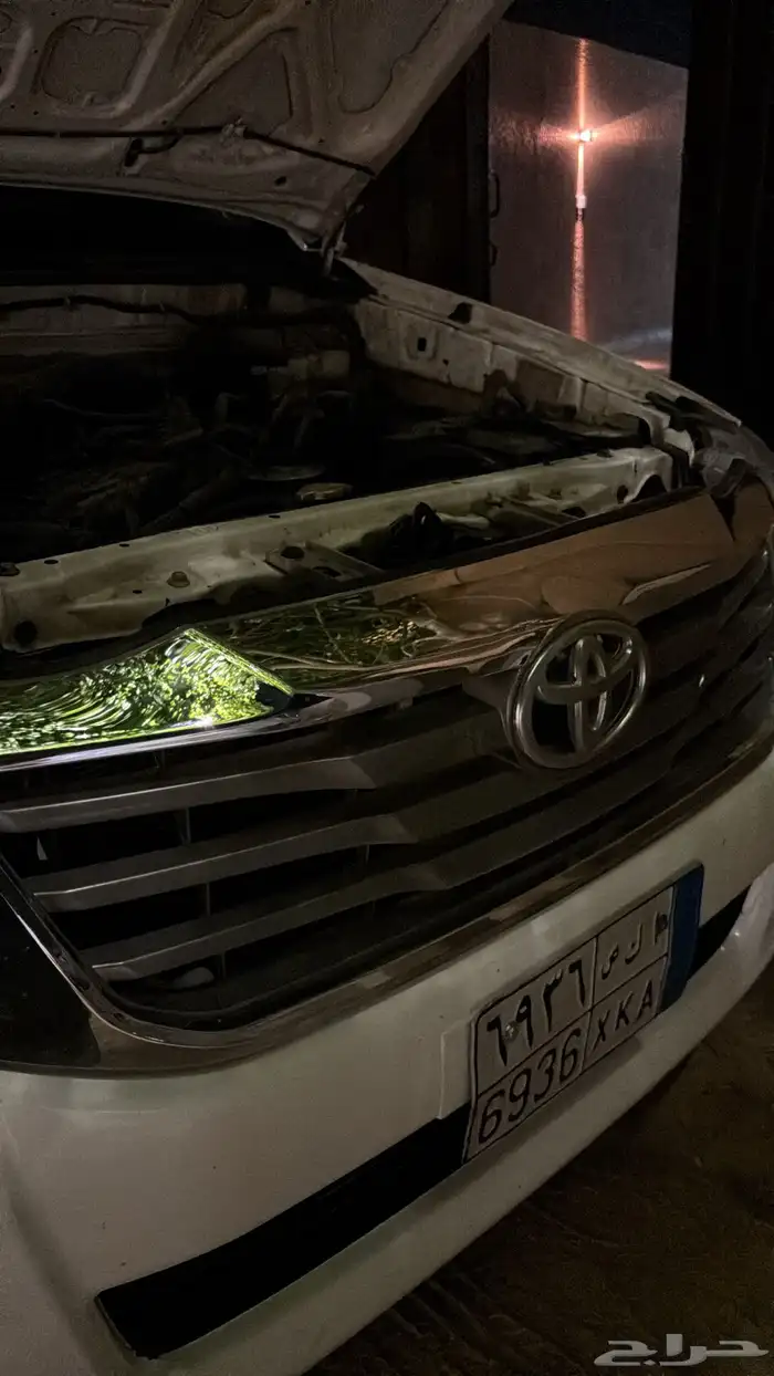 شبك تويوتا هايلوكس 1