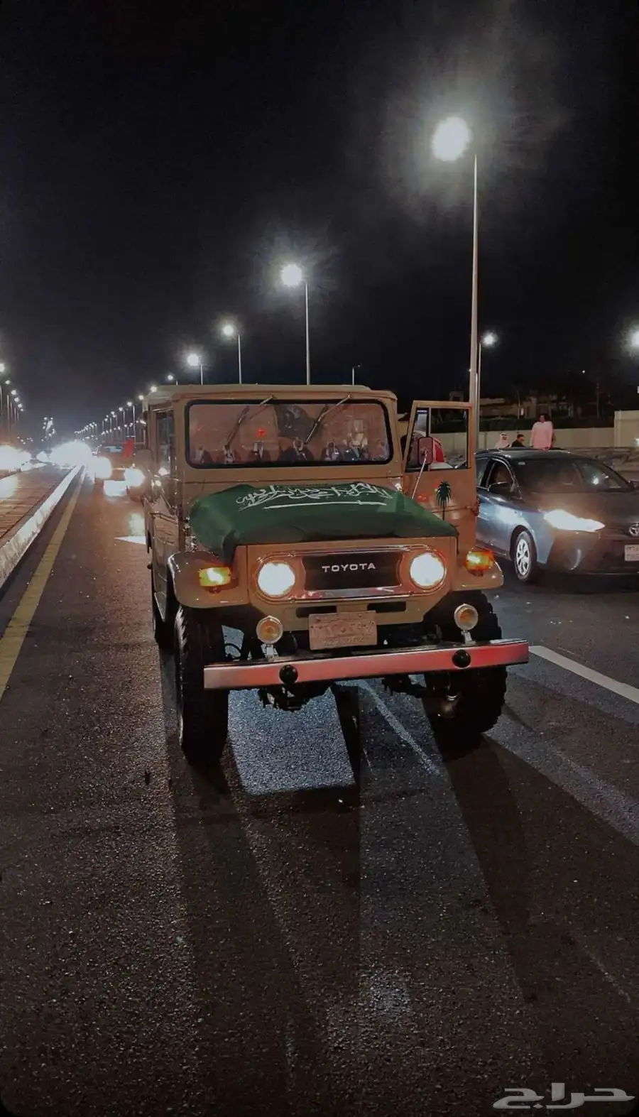 سياره جيب شراع كلاسيك ايجار 5