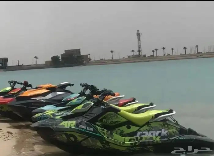 إ إيجارات جت سكي بأفضل الأسعار في درة العروس 0