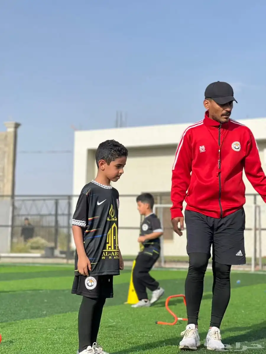 مدرب كرة قدم 3