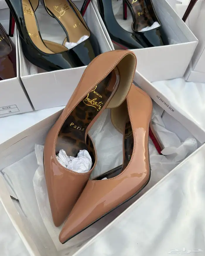 كعب ميو ميو ماركة ماستر طبق الاصل 36