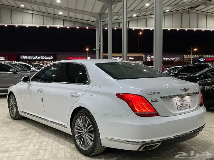 هونداي جنسيس G90. 2018 تدفئة وتبريد المقاعد(بنزين)3.8L 5
