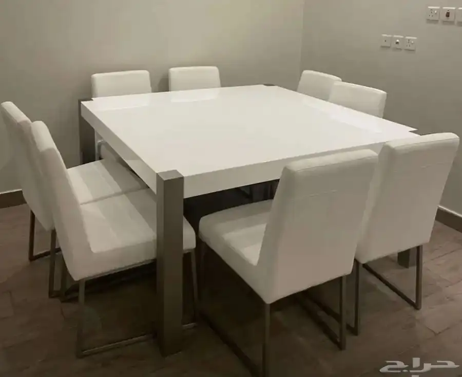 طاولة سفره 0