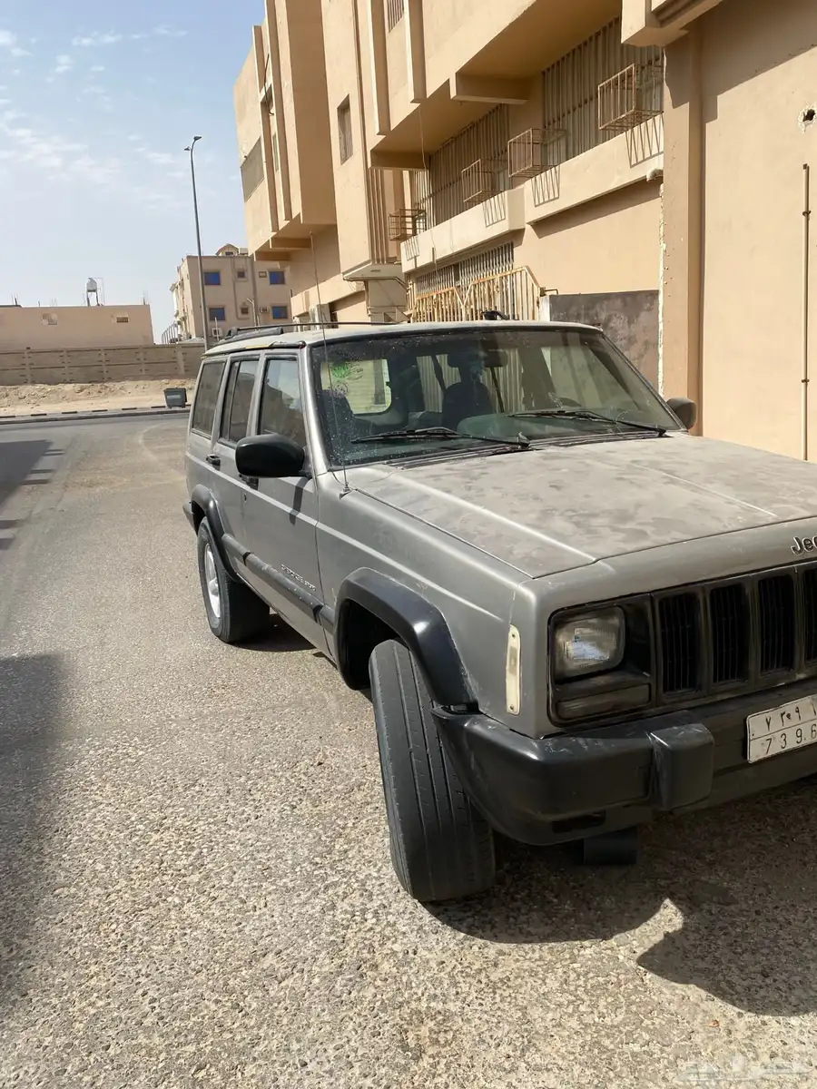 جيب شروكي 2000 1