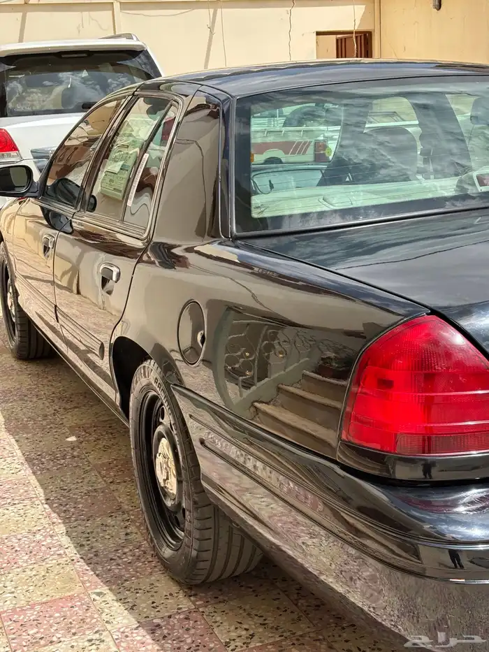 فورد كراون فكتوريا بوليسي 0