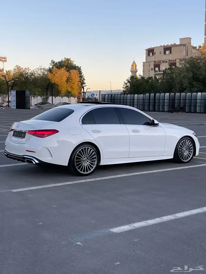 مرسيدس C300 kit AMG 2023 12