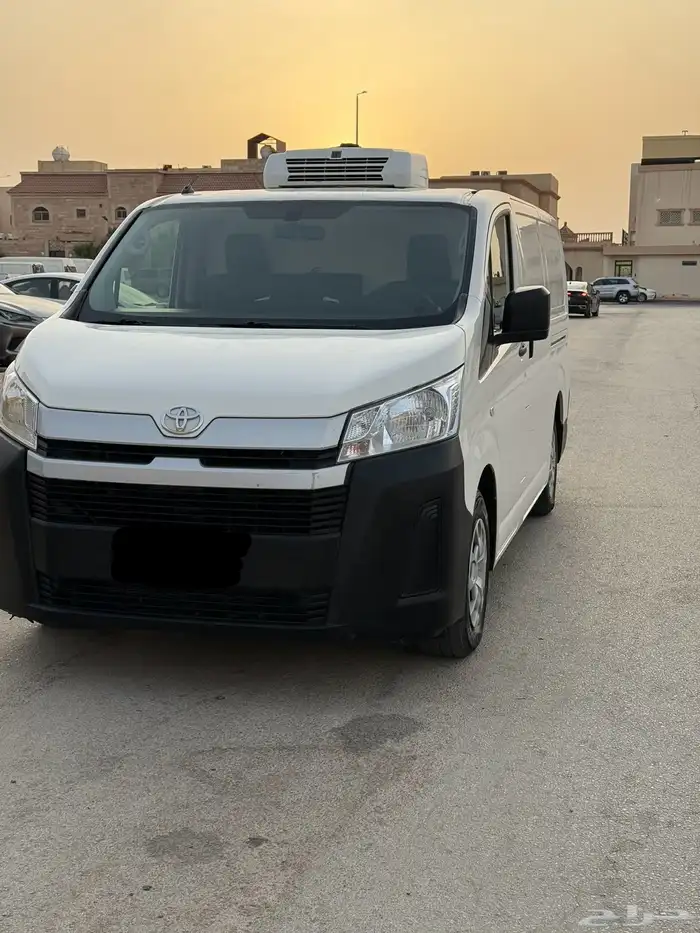 تويوتا هايس 2021 عادي او واطي ثلاجة 0