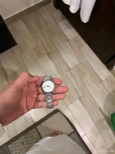 ساعات للبيع 3