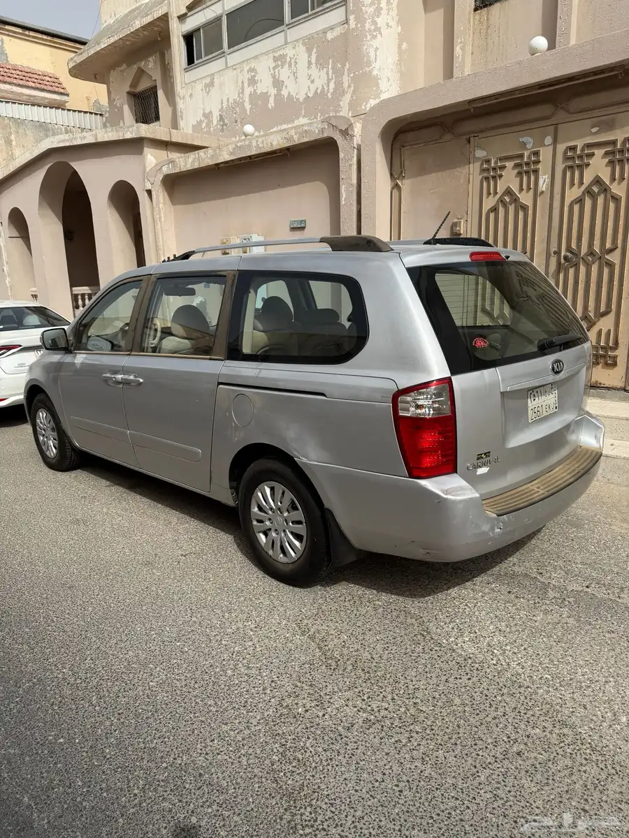 كيا كرنفال 2015 1