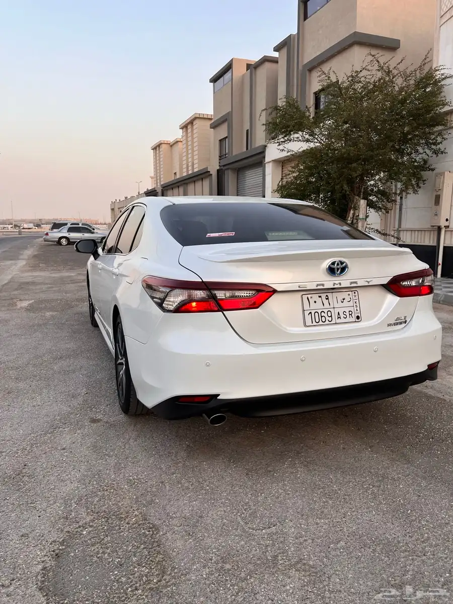 كامري GLE 2023 هايبرد نظيف جدا 8