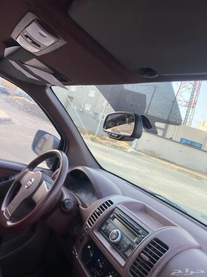 نيسان نافارا 2015 17