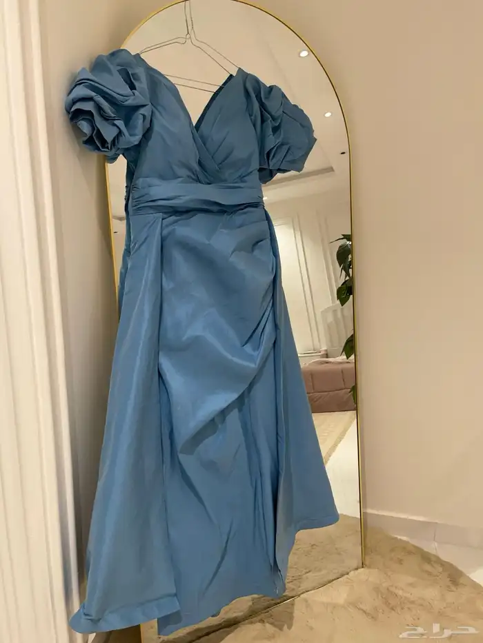 اغراض صالون خياطه ماكينه فساتين 1