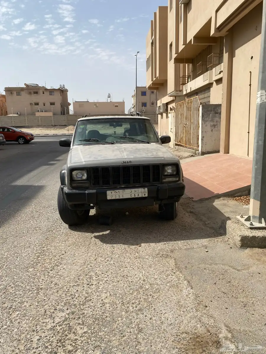 جيب شروكي 2000 7